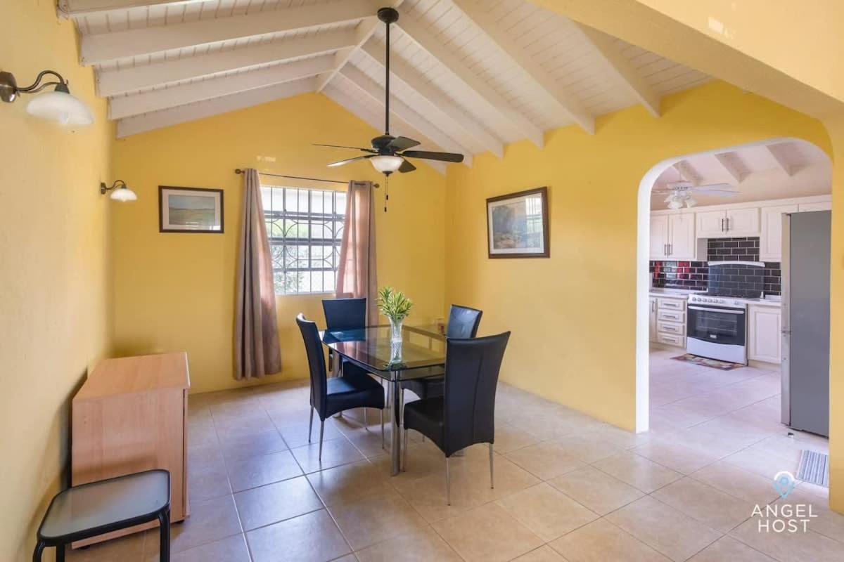 Beachy Cottage I Kitchen I Wi-Fi I Shaded Cabana I Parking Saint Philip Ngoại thất bức ảnh